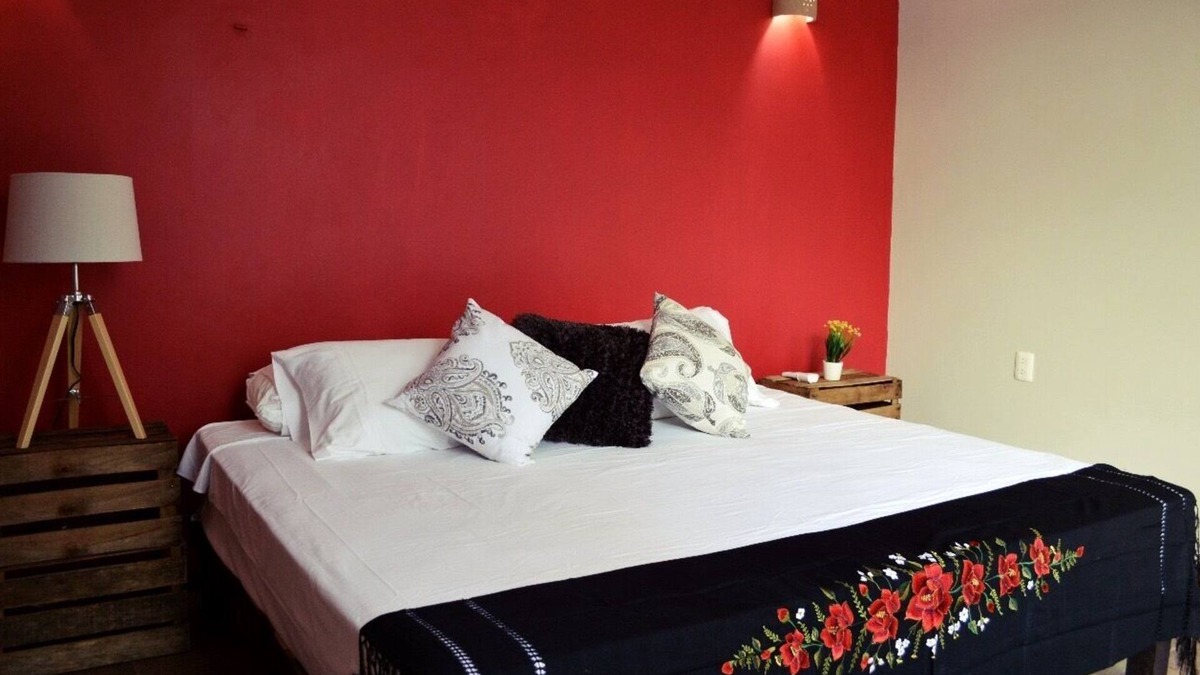 Zona Paseo Montejo House | Agua de Obispo Boutique House