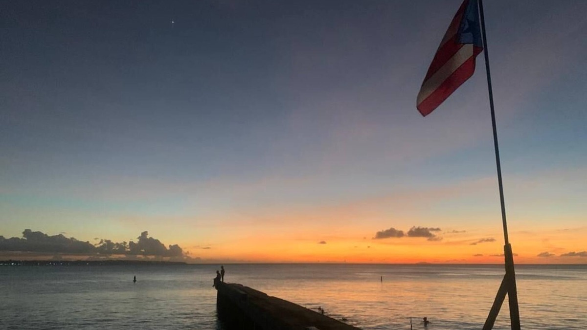Aguadilla Apartment | Aguadilla Sunset Apt with electricity water AC WIFI 8 minute walk from Crashboat