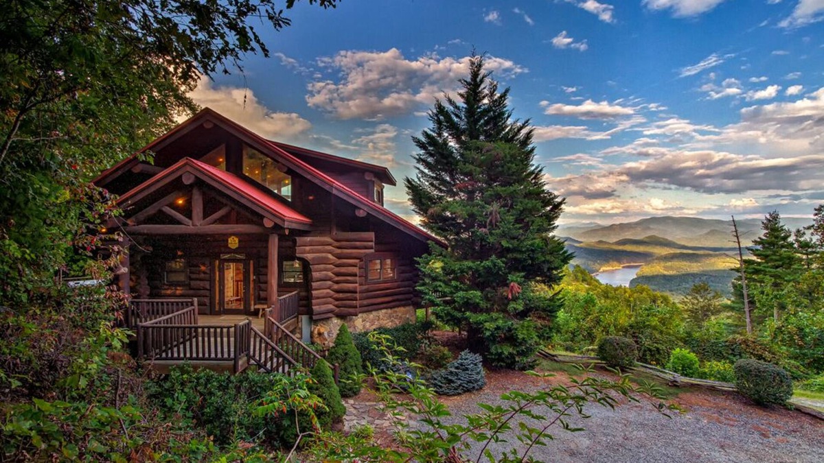 Almond Cabin | Ahh Time Flies at a mountain cabin with scenic view