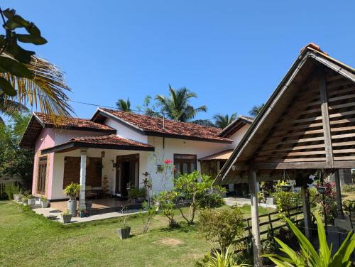 Pasikuda House | Aiden Homestay