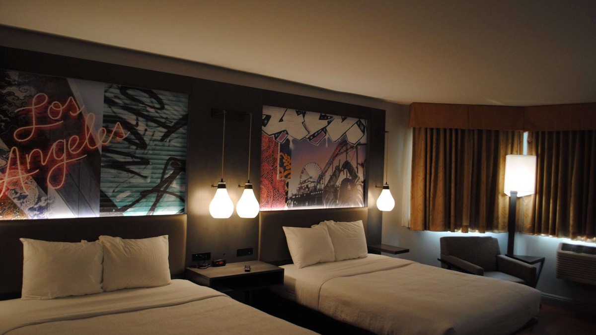 Chinatown Hotel | Aiden Los Angeles Downtown Dragon Gate Inn