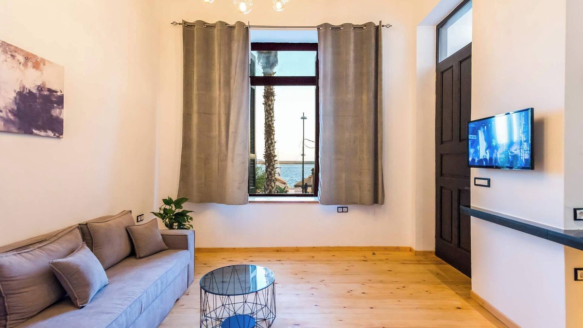 Kalamata House | Aigli Seafront Loft-Luxury Design Retreat