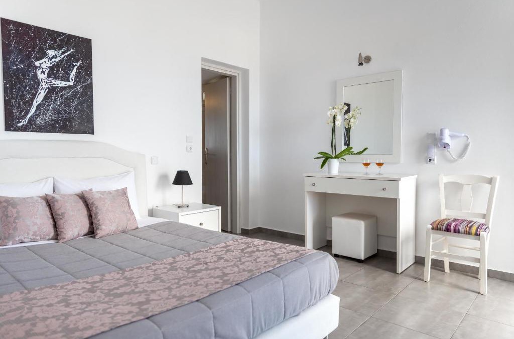 Fira House | Aigli Villa