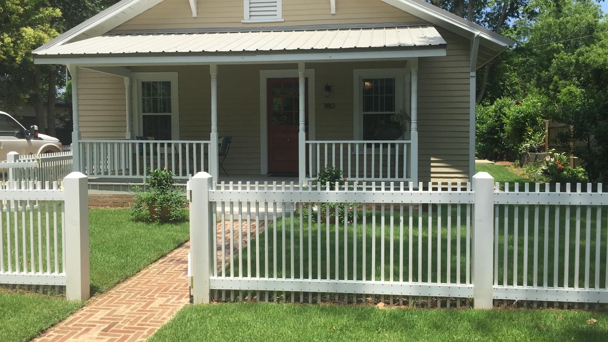 Aiken Cottage | Aiken's Busy Bee Cottage Awaits!