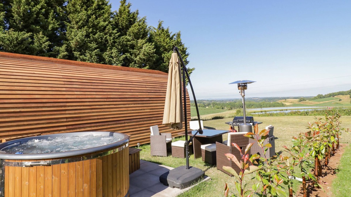 Great Witley Cottage | Ailsa Craig