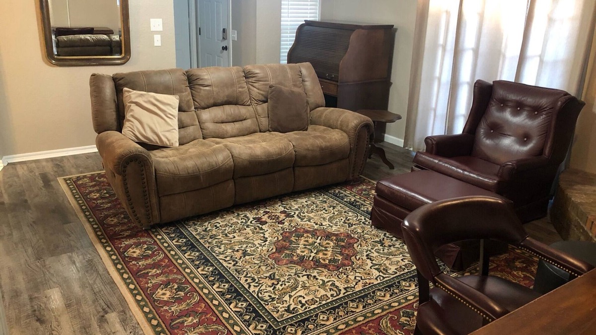 Wheatland House | Aimee's Retreat on Robinson! Convenient to University of OK in Norman!