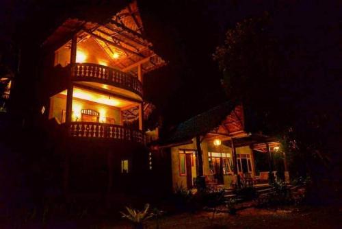 Bukit Lawang Apartment | Aini House