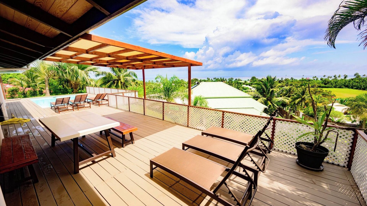 Otumai House | Air Conditioned 3 Bedroom Swimming Pool House Centrally located Maharepa Moorea