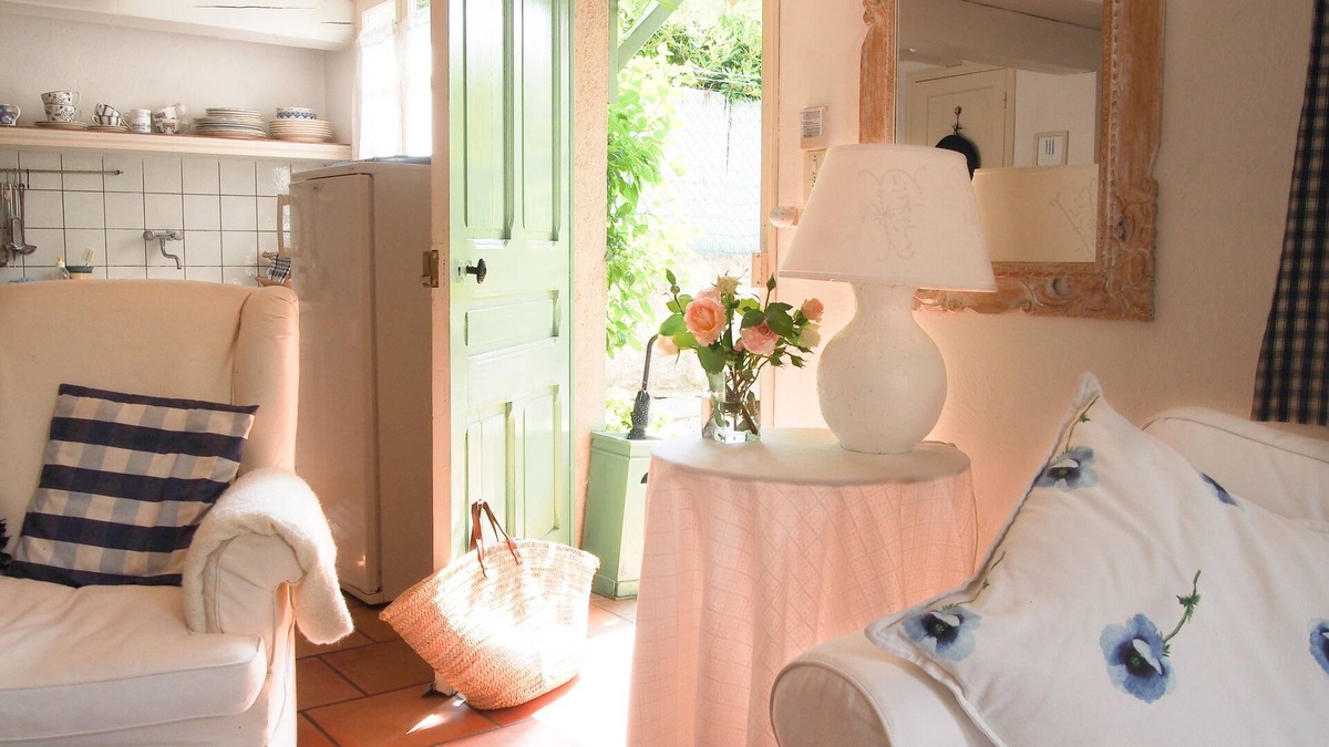 Vence Cottage | Air-Conditioned Cottage With Pool in Vence.