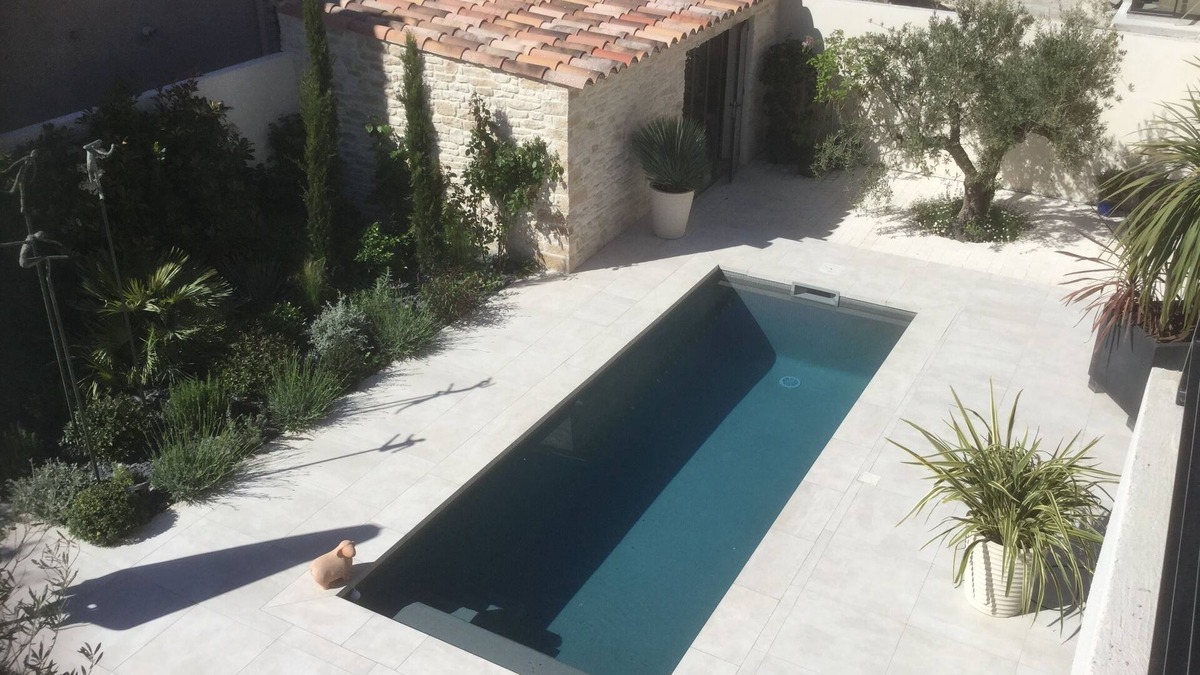 Aix-en-Provence House | Air-conditioned room in downtown cottage