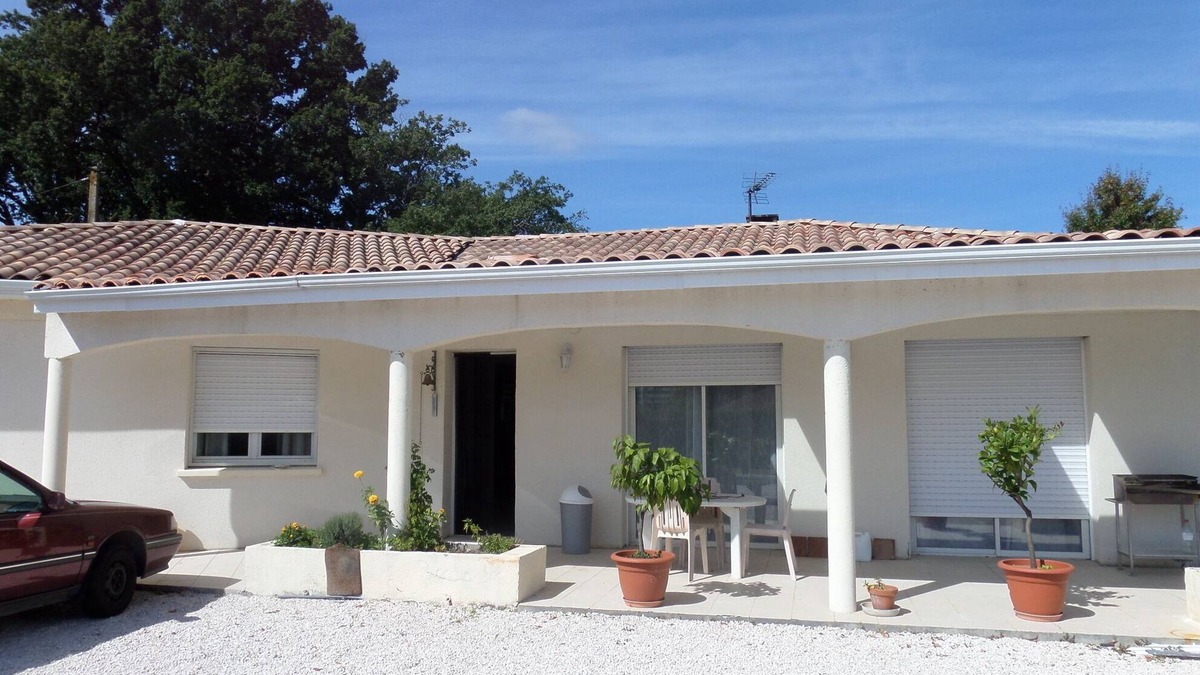 Arsague House | Air-conditioned new house suitable for the disabled with a large garden