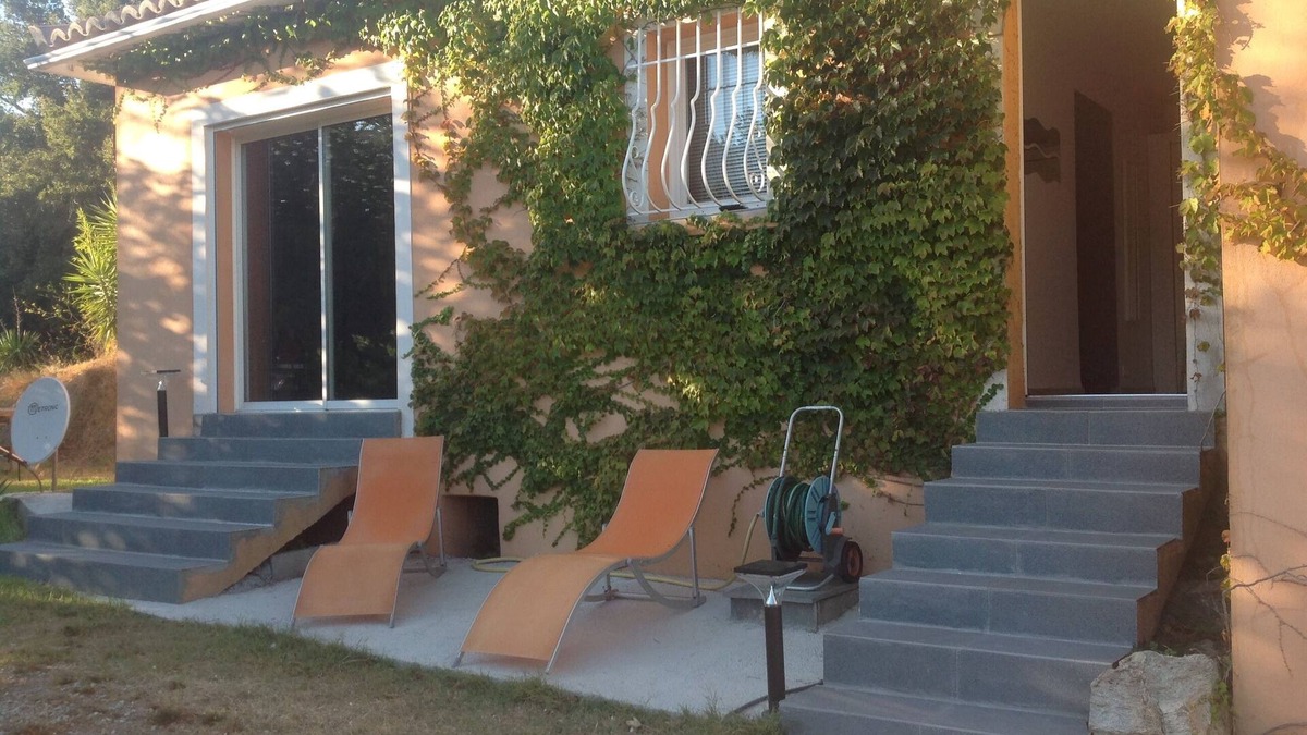 Pietracorbara House | Air-conditioned villa 4 people in peace at 2 minutes from the beach