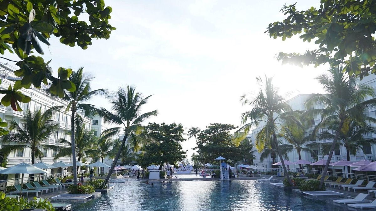 Duong To Hotel | Aira Boutique Hotel