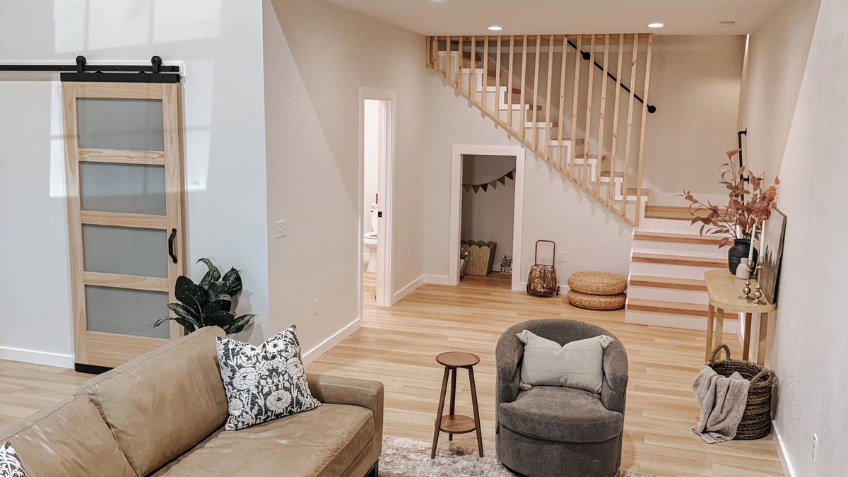 Durant House | AirbnP: Luxury Pickleball Barndo, 5 mins to Choctaw, 15 mins to Lake Texoma