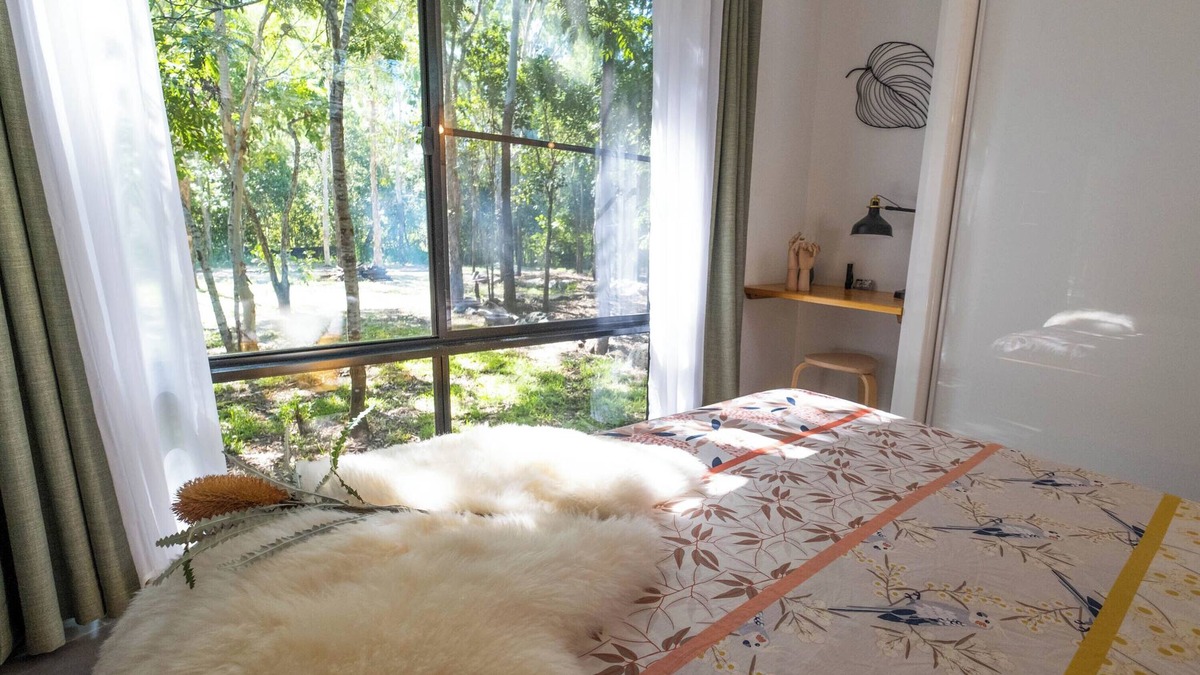 Woodwark Cabin | Airlie Beach Eco Cabins - Adults only