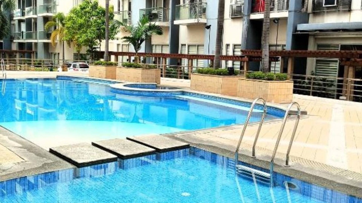 Moonwalk Apartment | Airport Palm Tree Manila - 8