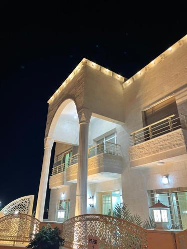 Karak Governorate Bed & Breakfast | Airport Villa Amman