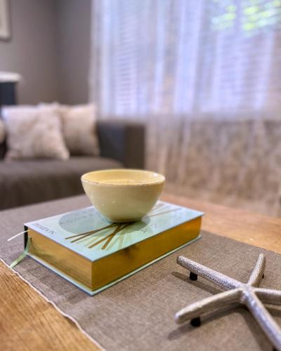 Richmond Apartment | Airport-YVR GuestHouse