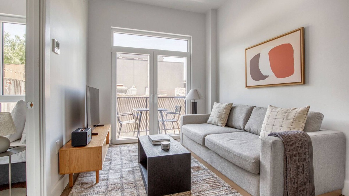 Boerum Hill Apartment | Airy Boerum Hill 1BR w/Gym, near Barclays Center, by Blueground