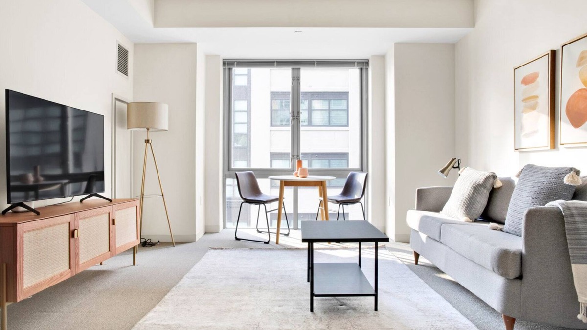 East Cambridge Apartment | Airy East Cambridge 1BR w/Gym & W/D, walk to Kendall Sq, by Blueground