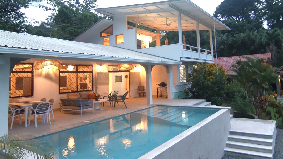 Puerto Viejo de Talamanca House | Airy Home w/Pool, Canopy View, Near Beach. Perfect for Families. Pet Friendly!