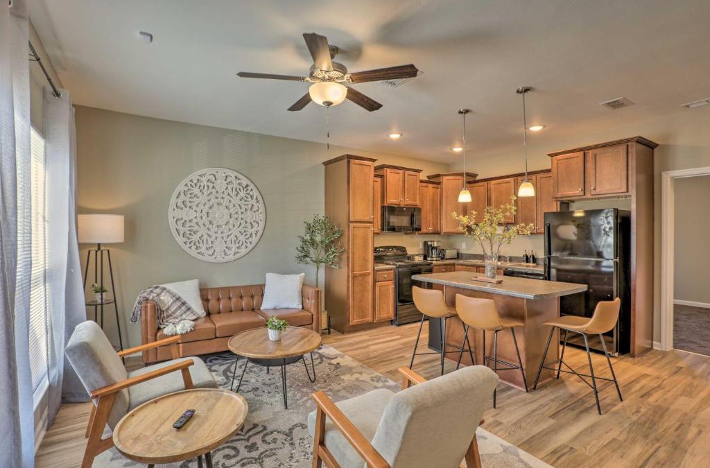 Tallahassee Apartment | Airy Tallahassee Condo about 5 Mi to Downtown!