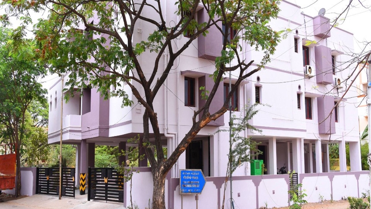 Ambattur Hotel | Aishwaryam Deshna Service Apartment