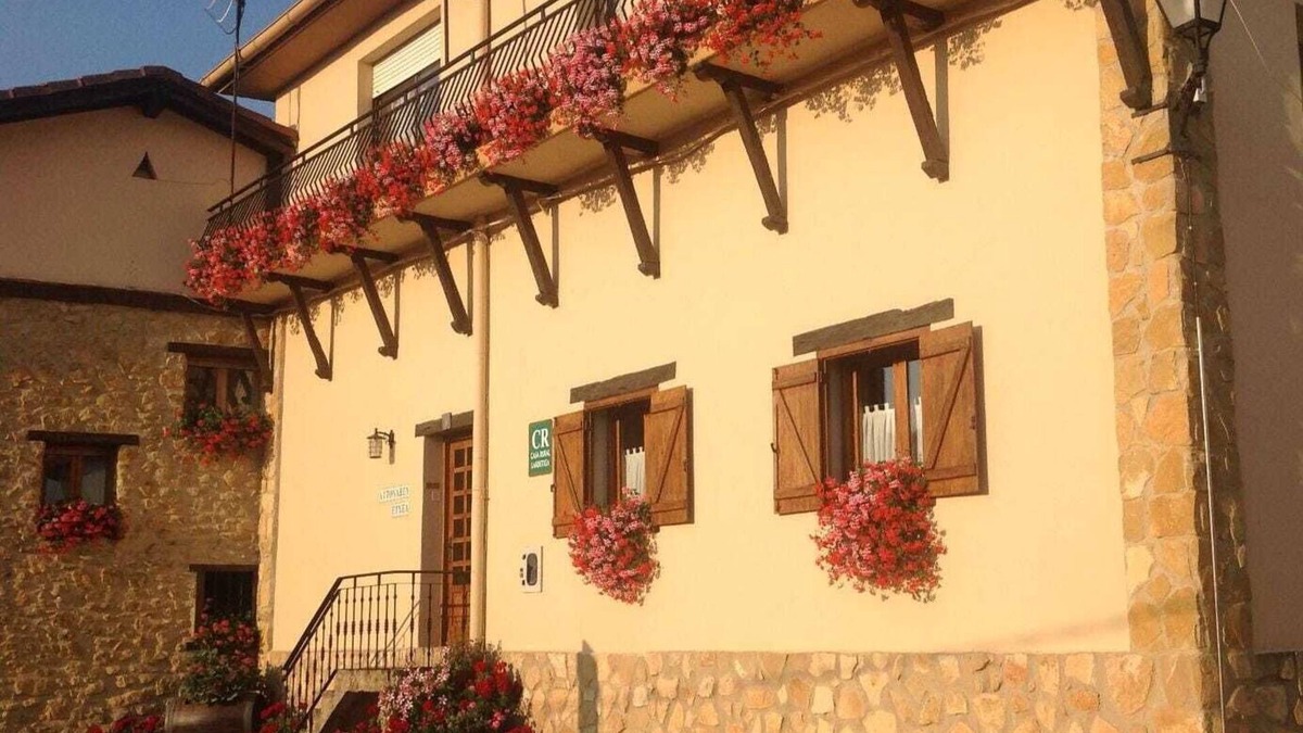 Bernedo Cottage | Aitonaren Etxea. A rural house to enjoy nature, golf, wine or cycling.