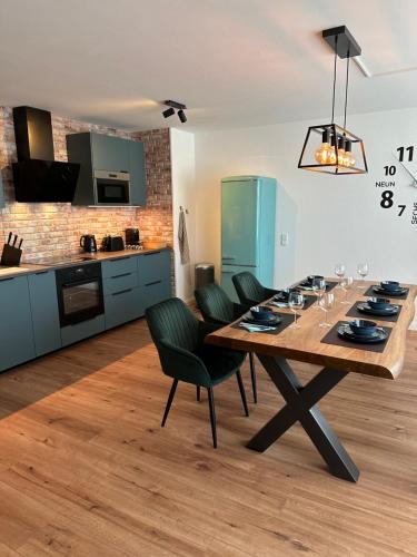 Aachen Apartment | Aix Style Apartments Design Parking