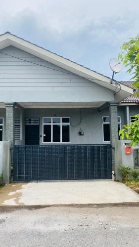 Kampung Tembila House | Aizat Homestay Tembila Besut Murah