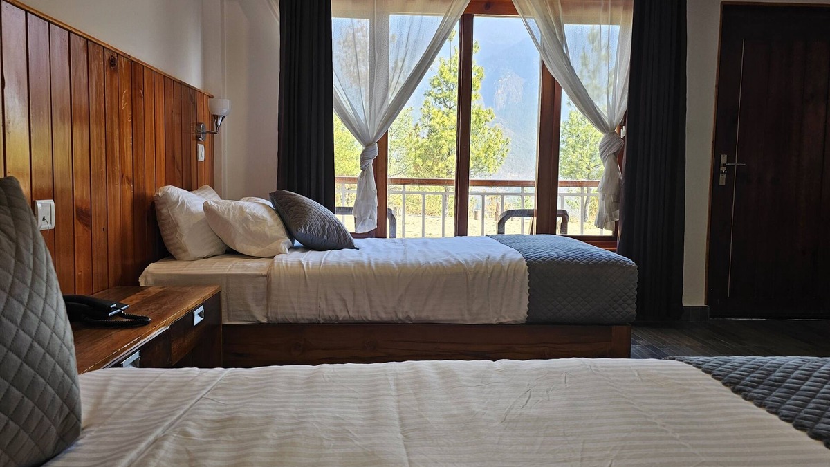 Paro Hotel | Aja Village Resort