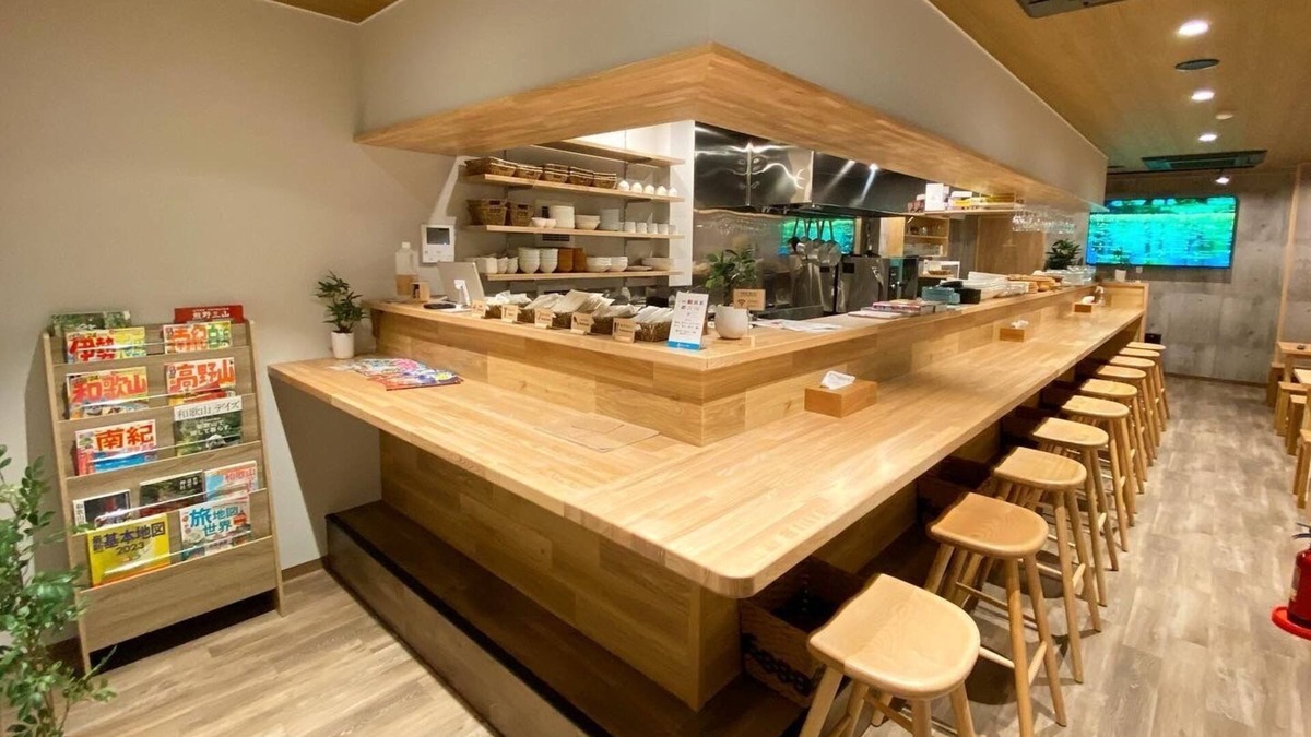 Kiho-cho House | AJITO Hostel & CafeBar