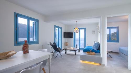 Aetos House | Akasha Suite III