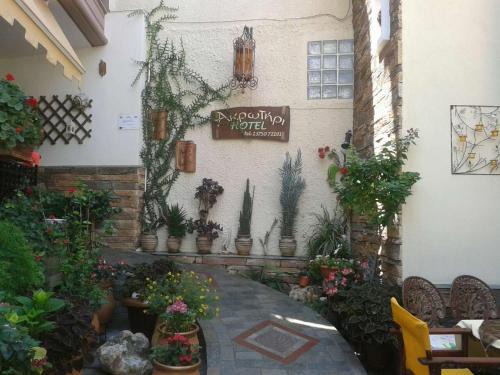 Neos Marmaras Apartment | Akrotiri Hotel