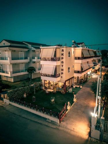 Agiokampos Apartment | Akrotiri Rooms