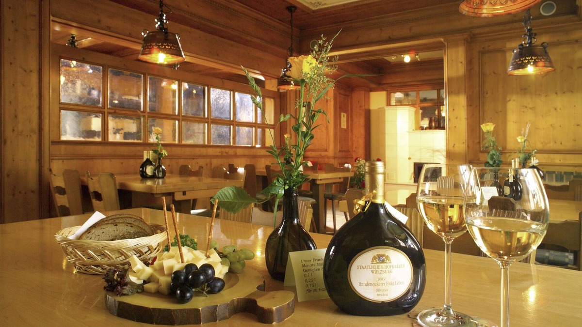 Helmstadt Hotel | AKZENT Hotel Gasthof Krone