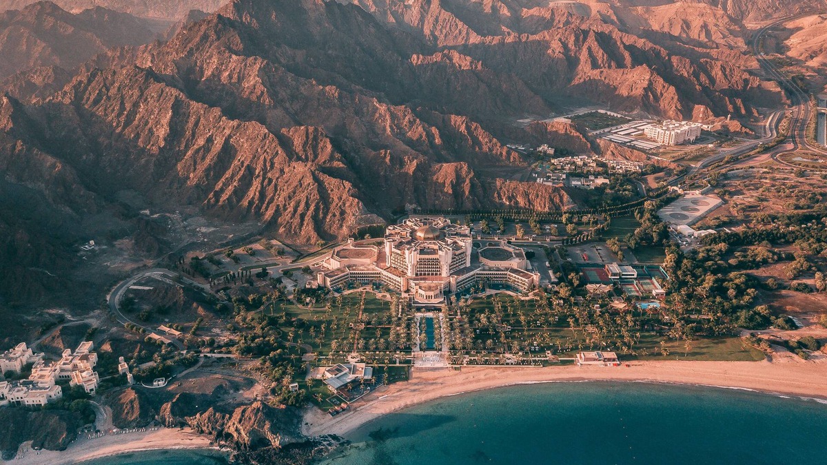 Al-Bustan Resort | Al Bustan Palace, a Ritz-Carlton Hotel
