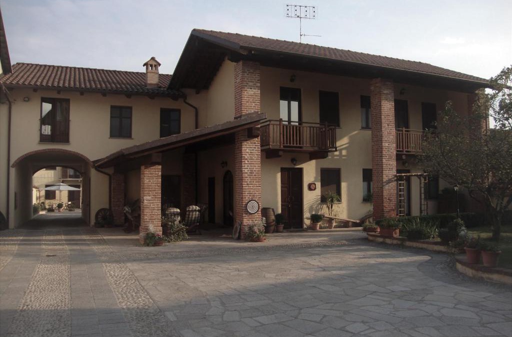 Sommariva del Bosco Bed & Breakfast | Al Calar Della Sera