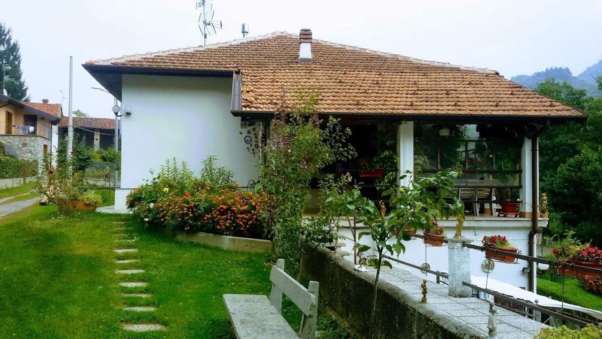 Azzio House | AL CIOS VACATION HOME FOR A RELAXING VACATION IN THE GREEN OF NATURE