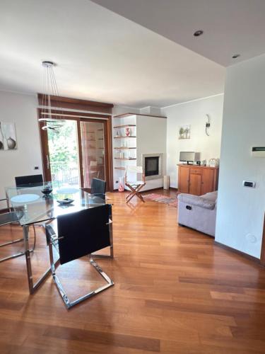 Canzo Apartment | Al Civico32