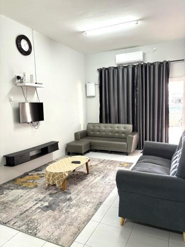Padang Saujana House | Al Marwa Homestay Jerantut