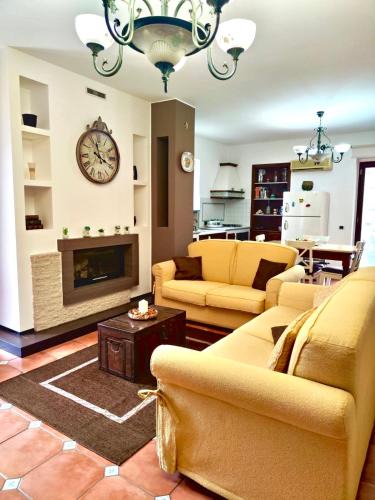 Galati Mamertino House | Al serro