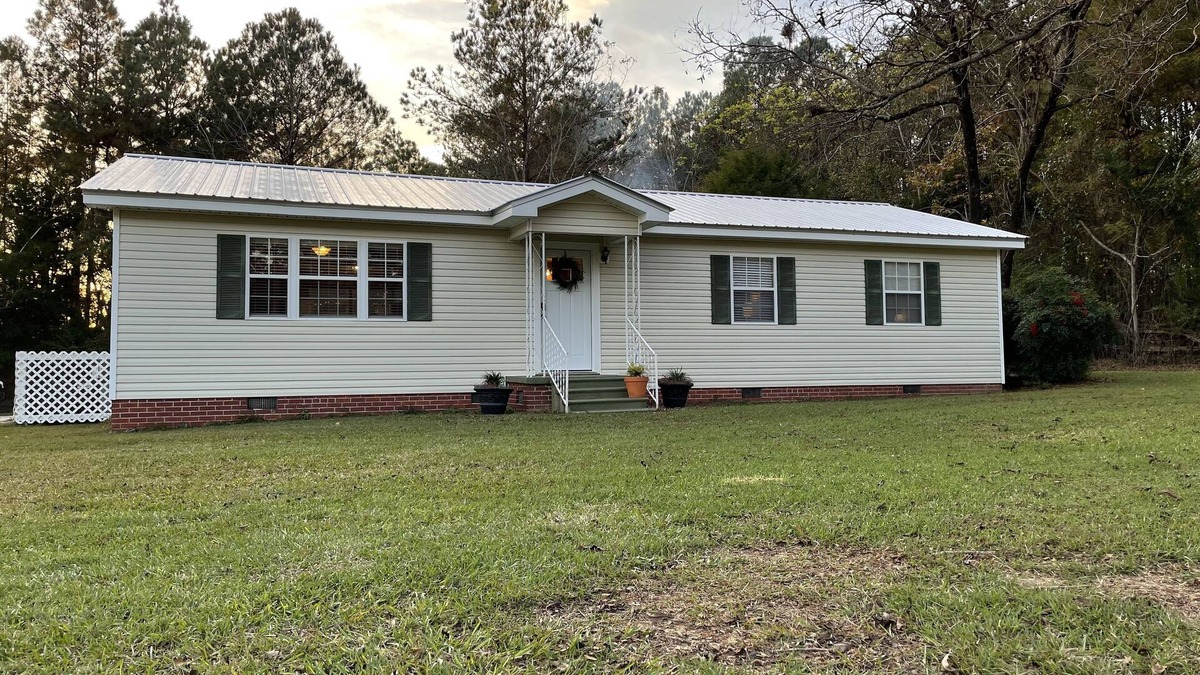 Wing House | Alabama cabin located in the National Forest, ATV Park, and Beaches!
