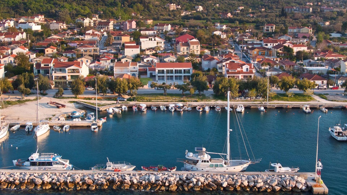 Sami House | Alancia Suites