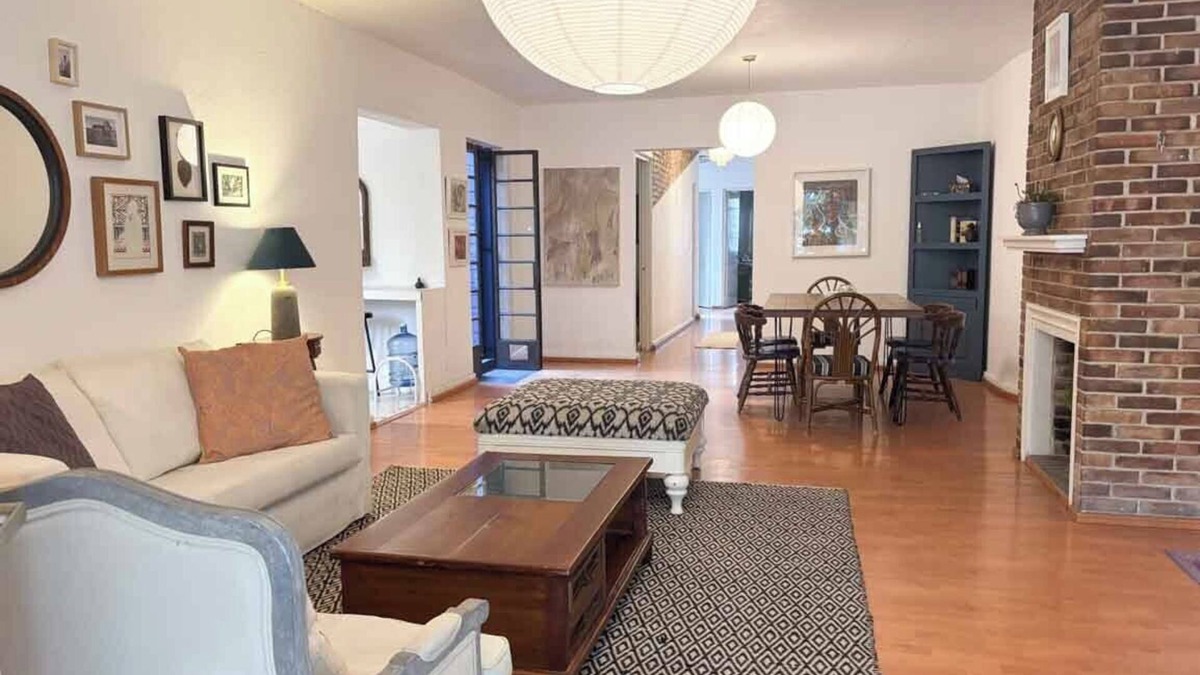 Lafayette House | Alarcon apartment: two-story, 4 bedrooms, hall, balcony, terrace.
