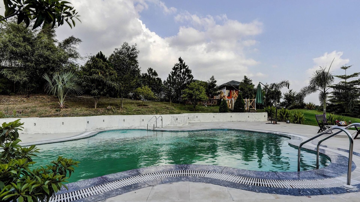 Gurugram Villa | Alaya Stays Fortezza | Pet-friendly 6-BHK Farmhouse With Private Pool