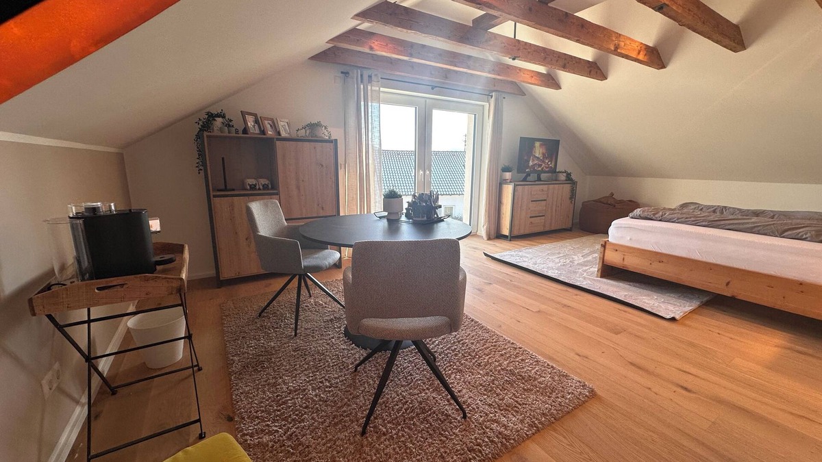 Frommern Apartment | Alb Apartment - cozy apartment with balcony