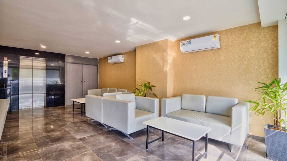 Vastrapur Hotel | Alba Premier