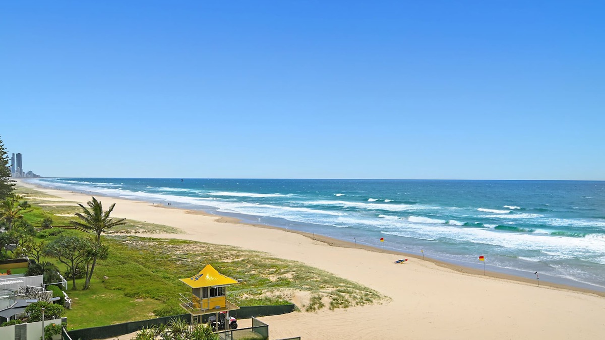 Mermaid Beach Apartment | Albatross North Apartments