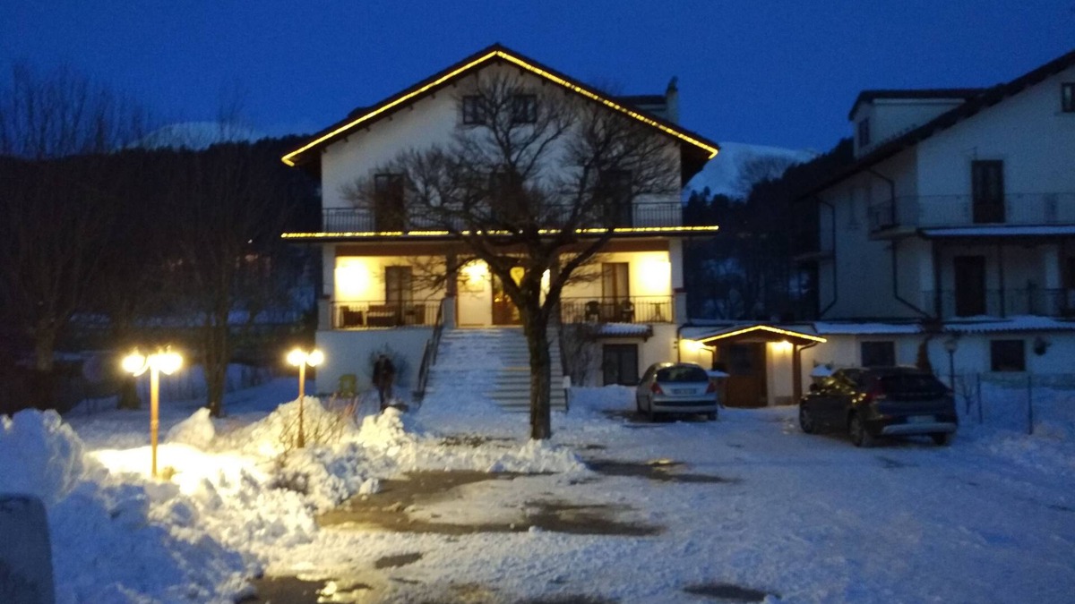 Pescasseroli Hotel | Albergo della Corte